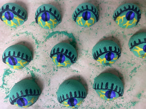 Alien Eyeball Bath Bomb